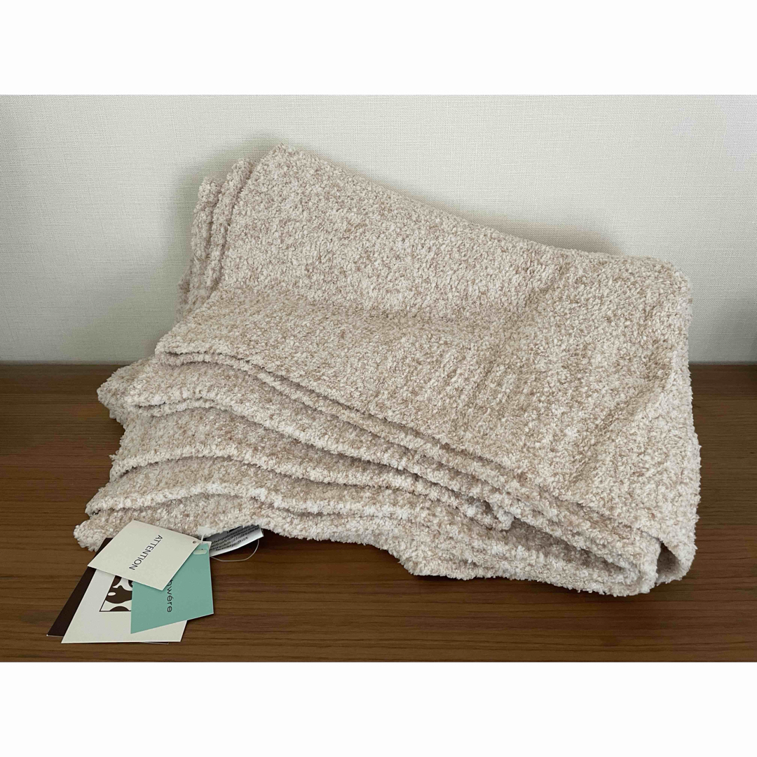 kashwere - 【新品未使用】Kashwére キャメル/クリーム kashwere - 【新品未使用】Kashwére キャメル/クリーム