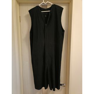 ISSEY MIYAKE(サロペット/オーバーオール)のフリマアイテム一覧 ISSEY MIYAKE(サロペット/オーバーオール)のフリマアイテム一覧
