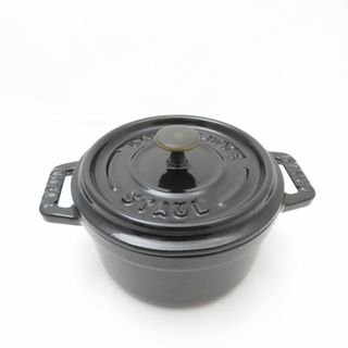 STAUB(ブラック/黒色系)のフリマアイテム一覧 STAUB(ブラック/黒色系)のフリマアイテム一覧