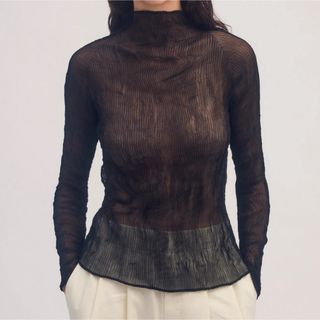 ISSEY MIYAKE - イッセイミヤケコレクション パンツ未使用品 ISSEY MIYAKE - イッセイミヤケコレクション パンツ未使用品