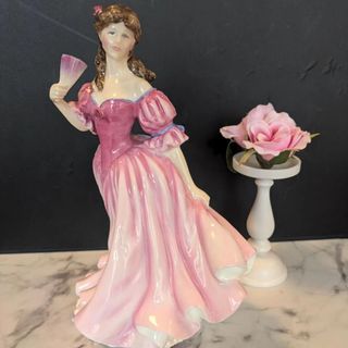 Royal Doulton(置物)のフリマアイテム一覧 Royal Doulton(置物)のフリマアイテム一覧