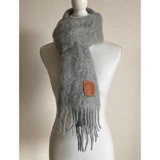 LOEWE(マフラー/ショール)のフリマアイテム一覧 LOEWE(マフラー/ショール)のフリマアイテム一覧