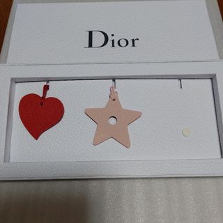 Christian Dior(チャーム)のフリマアイテム一覧 Christian Dior(チャーム)のフリマアイテム一覧