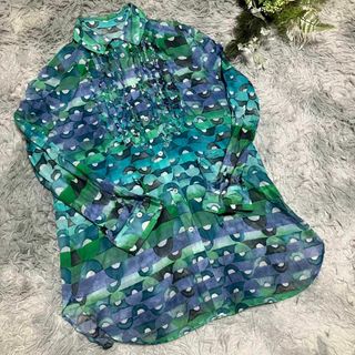 ヌォーボ(Nuovo)の【NUOVO QUARANTA】シースルー青緑ボーダー長袖シャツ フリル　総柄(シャツ/ブラウス(長袖/七分))