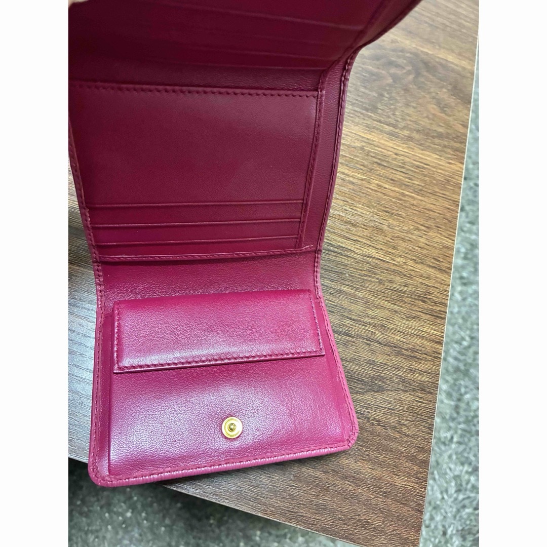 PRADA - 美品PRADA ピンク 三つ折り財布の通販 by d.a2338's PRADA - 美品PRADA ピンク 三つ折り財布の通販 by d.a2338's