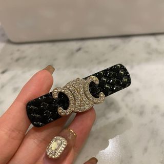 CELINE(ヘアピン)のフリマアイテム一覧 CELINE(ヘアピン)のフリマアイテム一覧