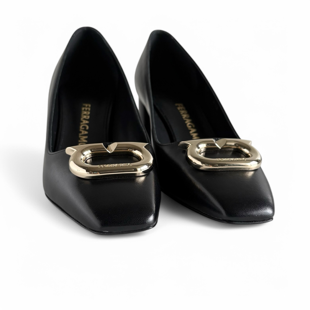 Salvatore Ferragamo - 未使用 FERRAGAMO PANIA パンプス 6.5 Salvatore Ferragamo - 未使用 FERRAGAMO PANIA パンプス 6.5