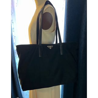 PRADA - 未使用に近い✨プラダ トートバッグ パテントレザー PRADA - 未使用に近い✨プラダ トートバッグ パテントレザー