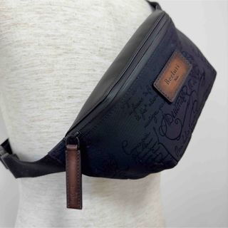 BERLUTI(ショルダーバッグ)のフリマアイテム一覧 BERLUTI(ショルダーバッグ)のフリマアイテム一覧