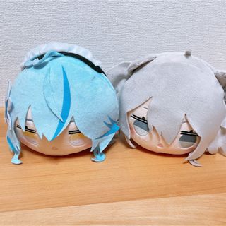 ホロライブ 寝そべり ぬいぐるみ 獅白ぼたん 雪花ラミィ 2点 ホロライブ 寝そべり ぬいぐるみ 獅白ぼたん 雪花ラミィ 2点