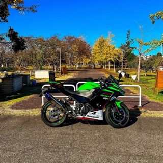 カワサキ - kawasaki ゼファー400 純正ホイール ゴールド カワサキ - kawasaki ゼファー400 純正ホイール ゴールド