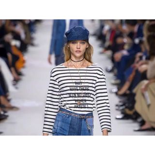 Christian Dior - Christian Dior ボーダー メッセージロゴT Christian Dior - Christian Dior ボーダー メッセージロゴT