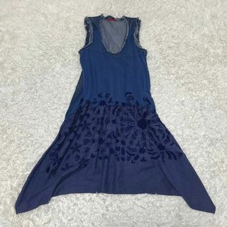 VIVIENNE TAM - ヴィヴィアンタム パワーネット 金魚柄 VIVIENNE TAM - ヴィヴィアンタム パワーネット 金魚柄