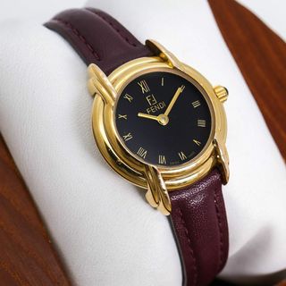 FENDI - フェンディ 替えベルト腕時計の通販 by J|フェンディ FENDI - フェンディ 替えベルト腕時計の通販 by J|フェンディ