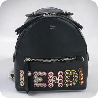 FENDI(リュック/バックパック)のフリマアイテム一覧 FENDI(リュック/バックパック)のフリマアイテム一覧