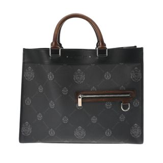 BERLUTI(バッグ ・ ホワイト/白色系)のフリマアイテム一覧 BERLUTI(バッグ ・ ホワイト/白色系)のフリマアイテム一覧