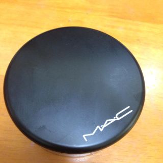 マック(MAC)のミネラルファンデーション パクトタイプ(ファンデーション)