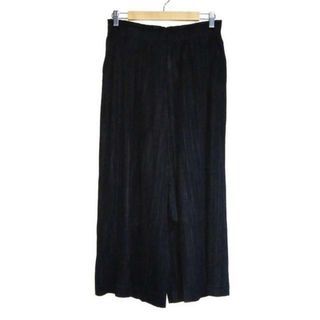 PLEATS PLEASE ISSEY MIYAKE(パンツ ・ ブラック/黒色系)の PLEATS PLEASE ISSEY MIYAKE(パンツ ・ ブラック/黒色系)の