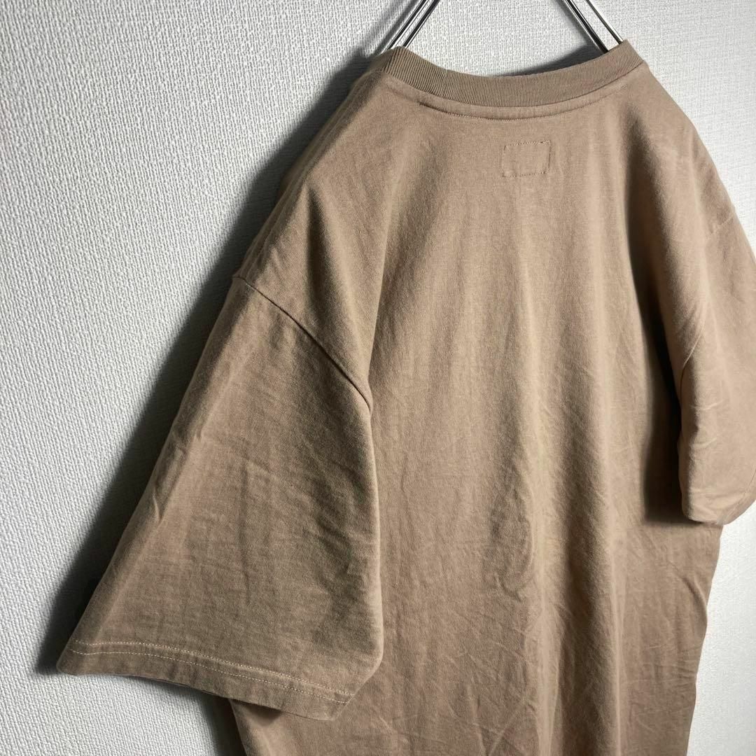 Supreme(シュプリーム)の【即完売モデル】シュプリーム　アーチロゴ　刺繍　人気カラーTシャツ　M　ベージュ メンズのトップス(Tシャツ/カットソー(半袖/袖なし))の商品写真