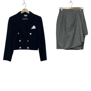 FOXEY(スーツ)のフリマアイテム一覧 FOXEY(スーツ)のフリマアイテム一覧