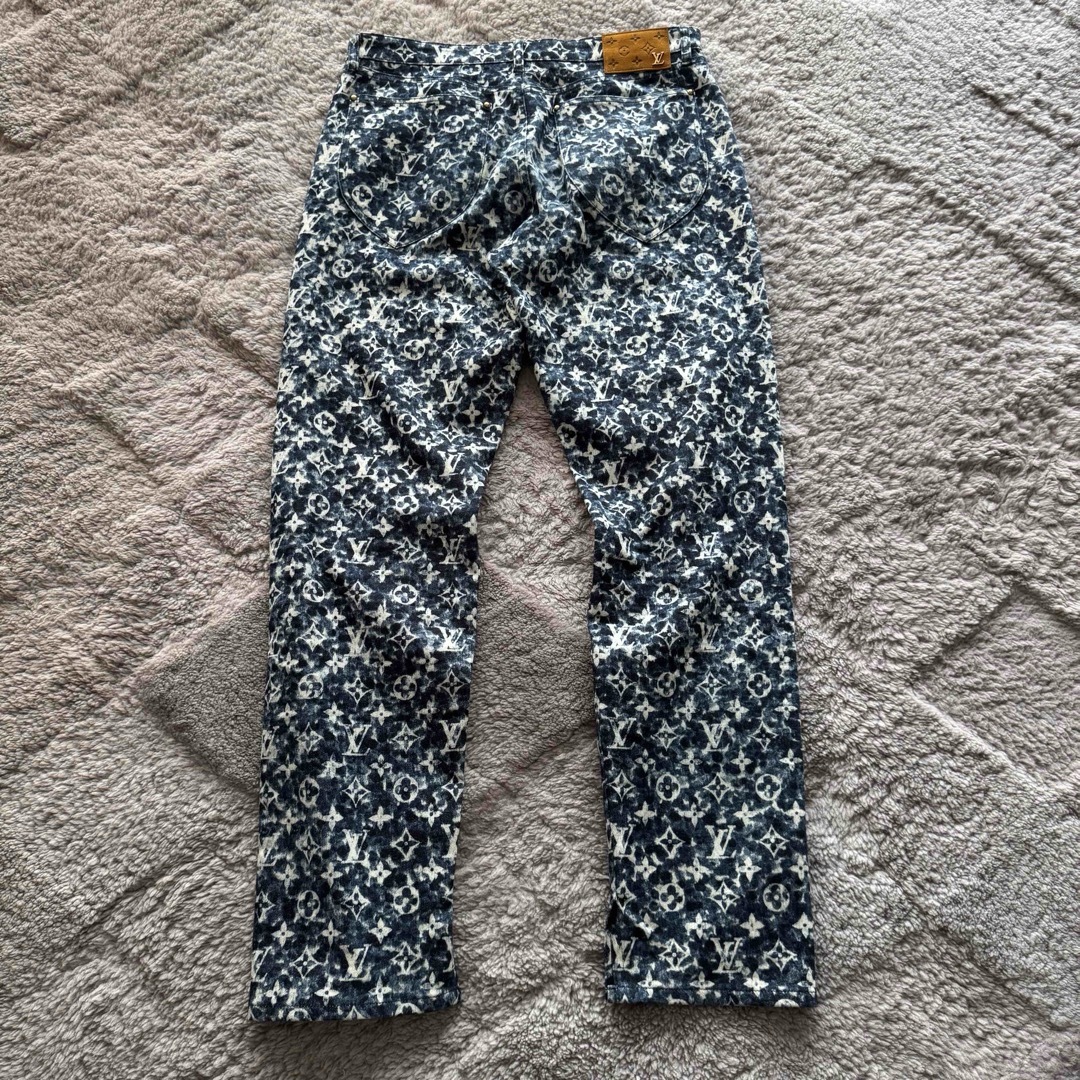 LOUIS VUITTON - ルイヴィトン 23AW モノグラム デニムパンツの LOUIS VUITTON - ルイヴィトン 23AW モノグラム デニムパンツの