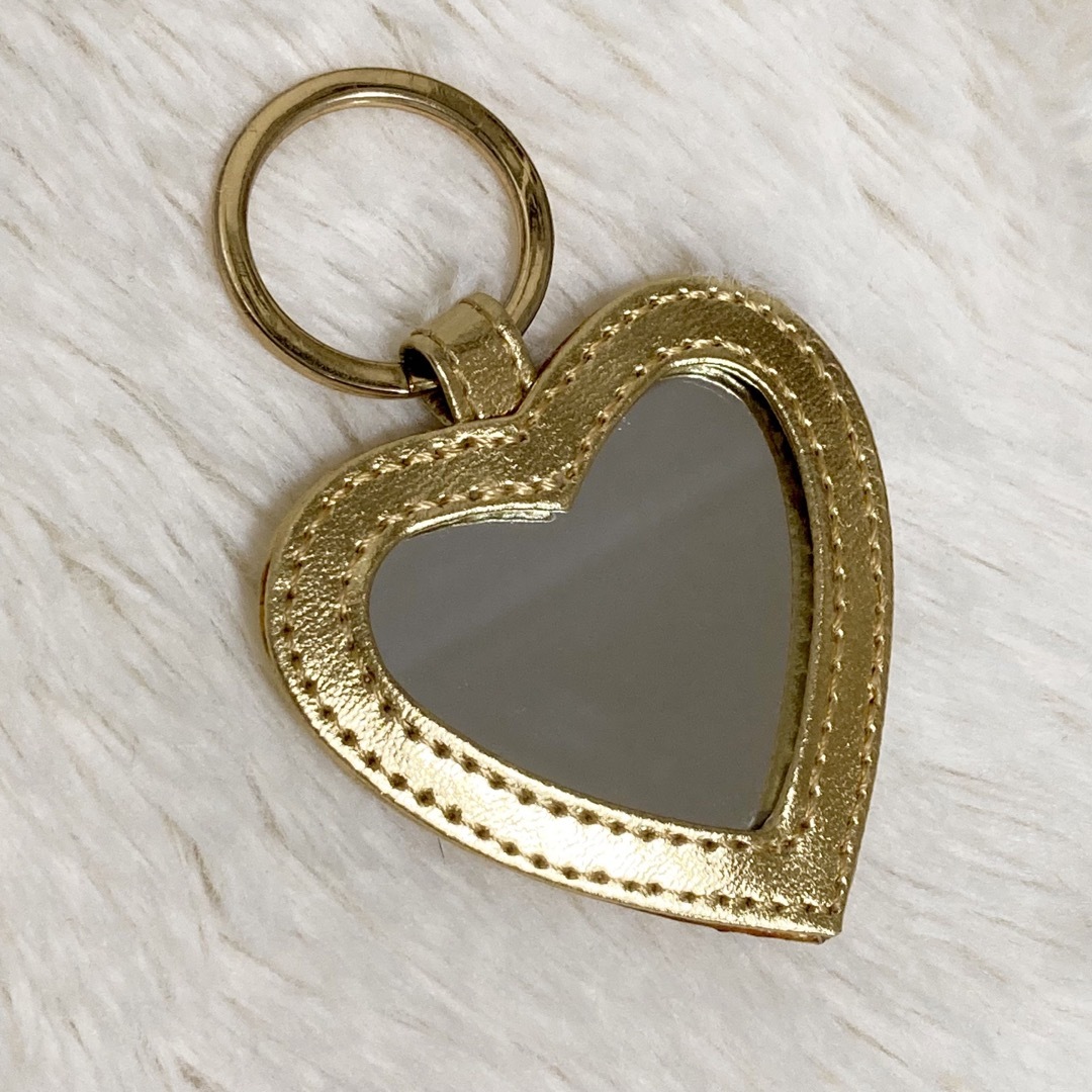 Yves Saint Laurent - 【 YSL ✨ イヴ・サンローラン 】ハート型 Yves Saint Laurent - 【 YSL ✨ イヴ・サンローラン 】ハート型