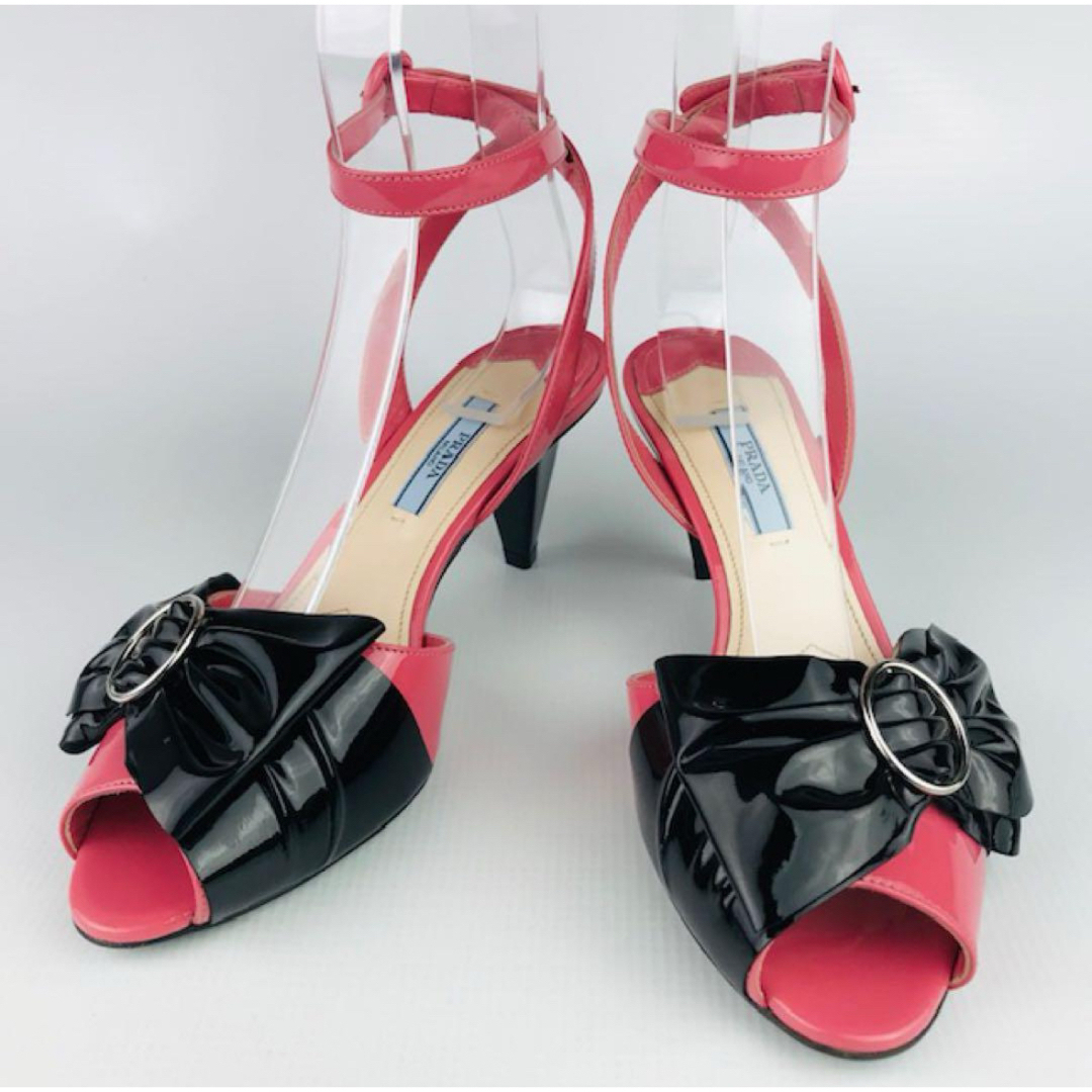 PRADA - 新品未使用☆PRADA・パテントレザー ビックリボン PRADA - 新品未使用☆PRADA・パテントレザー ビックリボン