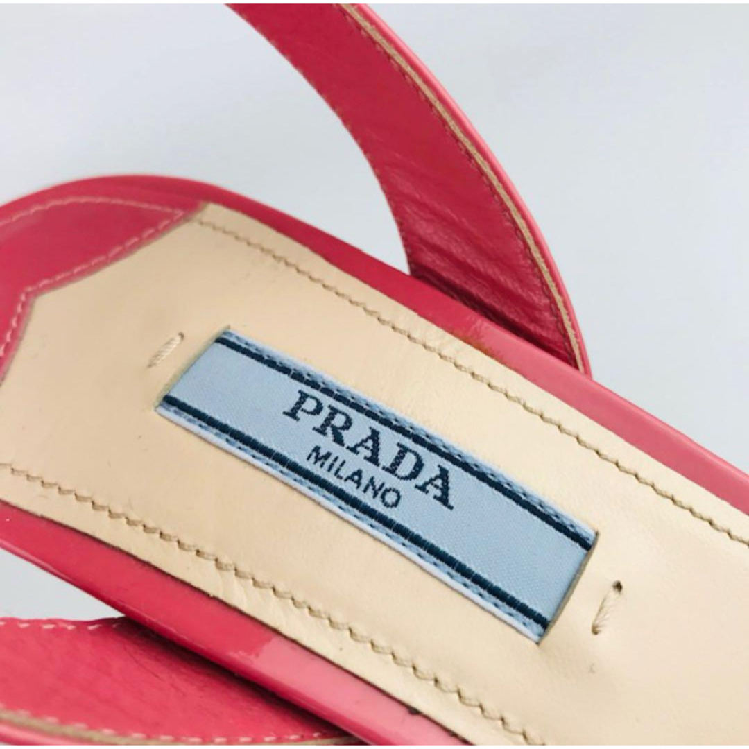 PRADA - 新品未使用☆PRADA・パテントレザー ビックリボン PRADA - 新品未使用☆PRADA・パテントレザー ビックリボン