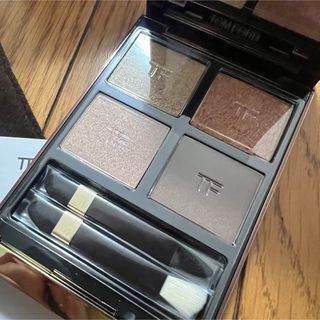TOM FORD BEAUTY - TOMFORD ソレイユ アイ カラー クォード 01S TOM FORD BEAUTY - TOMFORD ソレイユ アイ カラー クォード 01S