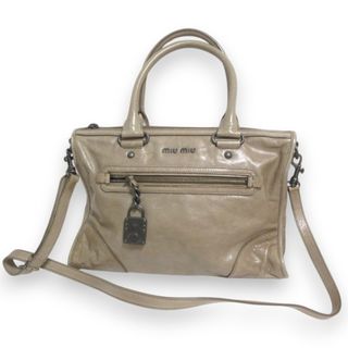 MIU MIU(シルバー/銀色系)のフリマアイテム一覧 MIU MIU(シルバー/銀色系)のフリマアイテム一覧