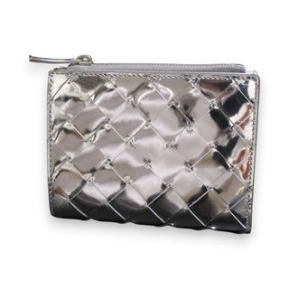 BOTTEGA VENETA(財布 ・ シルバー/銀色系)のフリマアイテム一覧 BOTTEGA VENETA(財布 ・ シルバー/銀色系)のフリマアイテム一覧