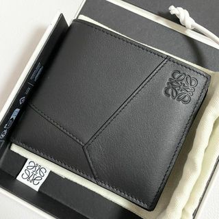 LOEWE - ロエベ 折財布 アナグラム リピート バイフォールド LOEWE - ロエベ 折財布 アナグラム リピート バイフォールド