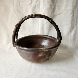 大日本永楽造 赤地 金襴手 金彩 鳳凰 鉢 菓子鉢 ボール 碗 骨董 大日本永楽造 赤地 金襴手 金彩 鳳凰 鉢 菓子鉢 ボール 碗 骨董