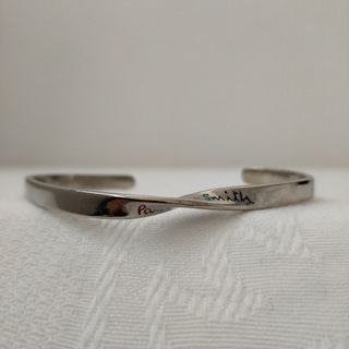 Paul Smith(バングル/リストバンド)のフリマアイテム一覧 Paul Smith(バングル/リストバンド)のフリマアイテム一覧