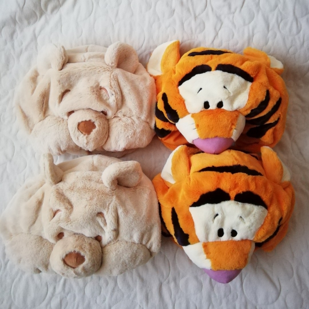 くまのプーさん(クマノプーサン)のTDR くまのプーさん&ティガーファンキャップ4点セット エンタメ/ホビーのコスプレ(小道具)の商品写真