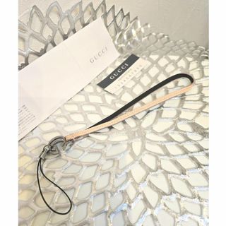 GUCCI(ストラップ/イヤホンジャック)のフリマアイテム一覧 GUCCI(ストラップ/イヤホンジャック)のフリマアイテム一覧