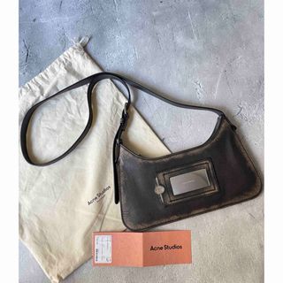Acne Studios(ショルダーバッグ)のフリマアイテム一覧 Acne Studios(ショルダーバッグ)のフリマアイテム一覧