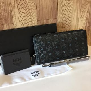 エムシーエム(MCM)の新品☆MCM ラウンドウォレット ブラック 手持ち紐つき♡(長財布)