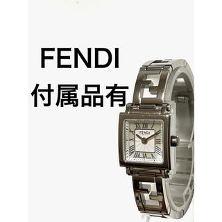FENDI(腕時計 ・ ホワイト/白色系)のフリマアイテム一覧 FENDI(腕時計 ・ ホワイト/白色系)のフリマアイテム一覧