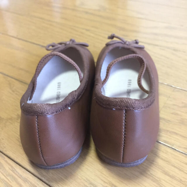 GAP Kids(ギャップキッズ)のGap キッズパンプス 14.0cm キッズ/ベビー/マタニティのベビー靴/シューズ(~14cm)(フォーマルシューズ)の商品写真