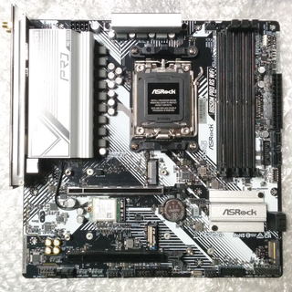 B650M Pro RS WiFi　メモリスロット一部破損 AM5マザーボード(PCパーツ)