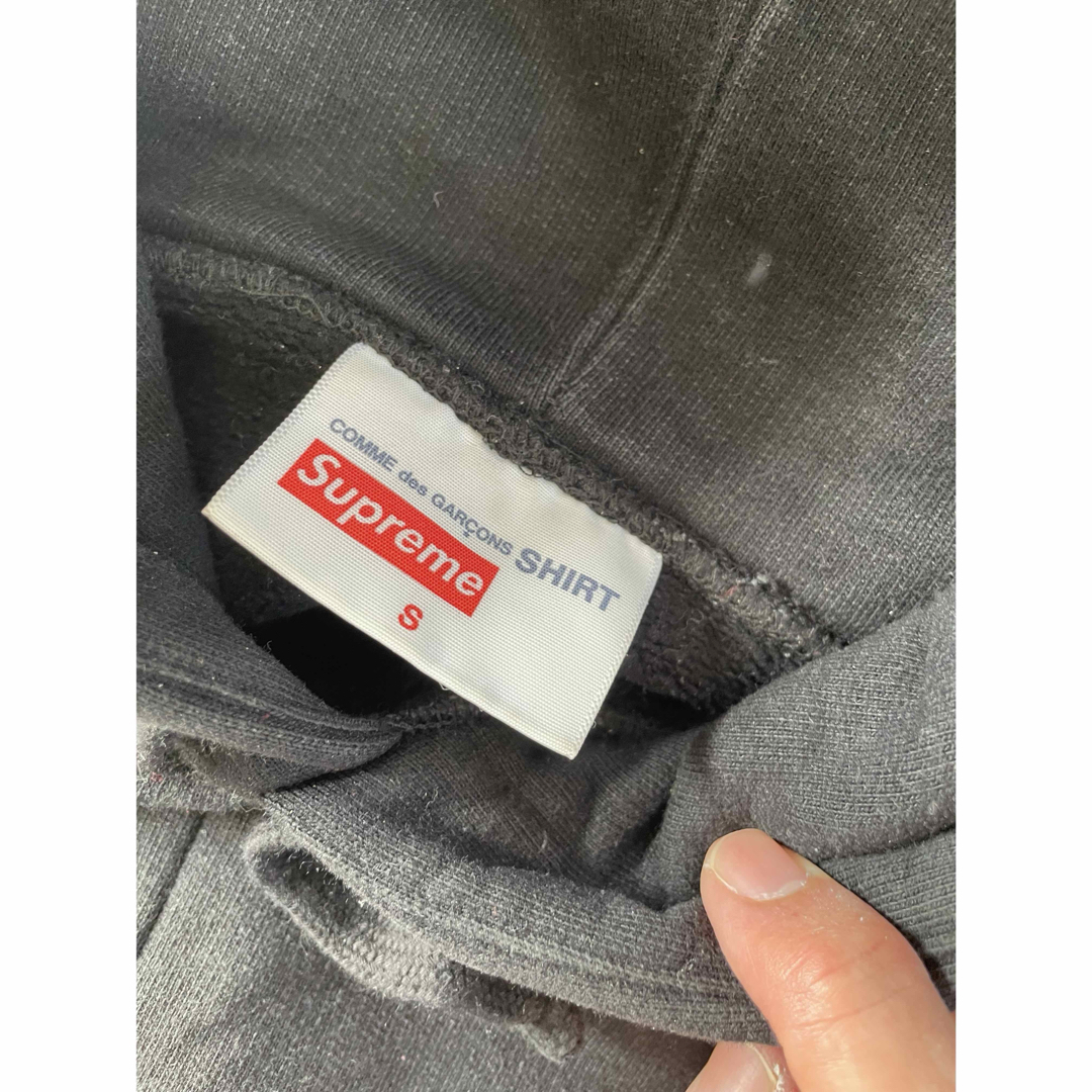 Supreme - supreme コムデギャルソン パーカー Sサイズの通販 by Supreme - supreme コムデギャルソン パーカー Sサイズの通販 by