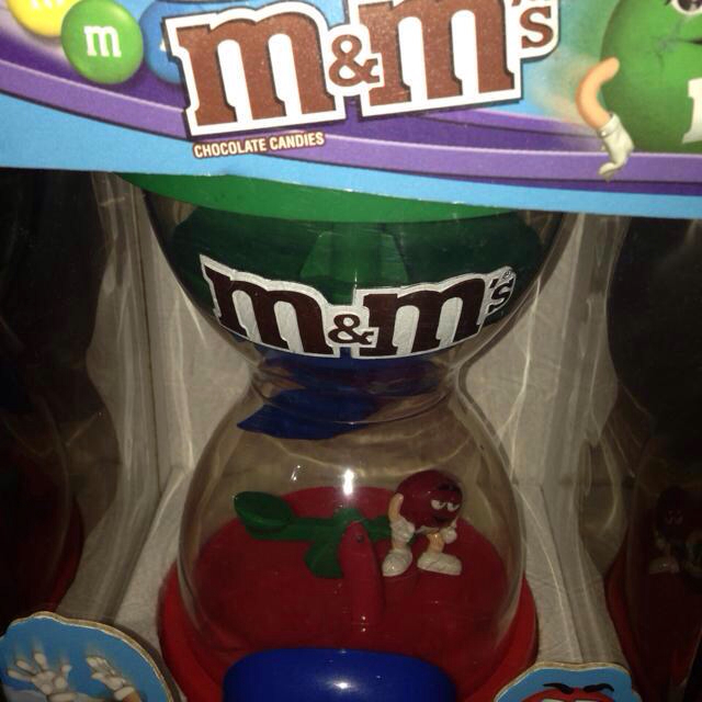 m&m's ディスペンサー エンタメ/ホビーのおもちゃ/ぬいぐるみ(ぬいぐるみ)の商品写真