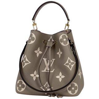 LOUIS VUITTON - n94【美品】ルイヴィトン エピ ブラック A4可 LOUIS VUITTON - n94【美品】ルイヴィトン エピ ブラック A4可