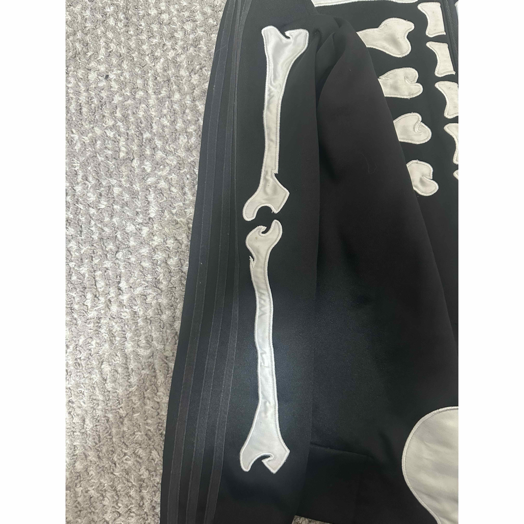 JEREMY SCOTT - adidas JEREMY SCOTT ボーンジャージ ジャケット JEREMY SCOTT - adidas JEREMY SCOTT ボーンジャージ ジャケット