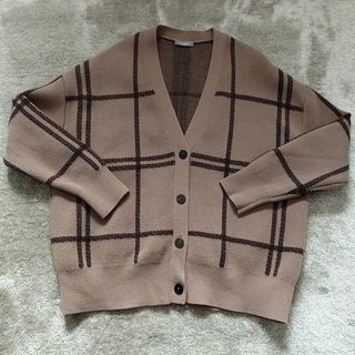 Theory luxe(カーディガン)のフリマアイテム一覧 Theory luxe(カーディガン)のフリマアイテム一覧