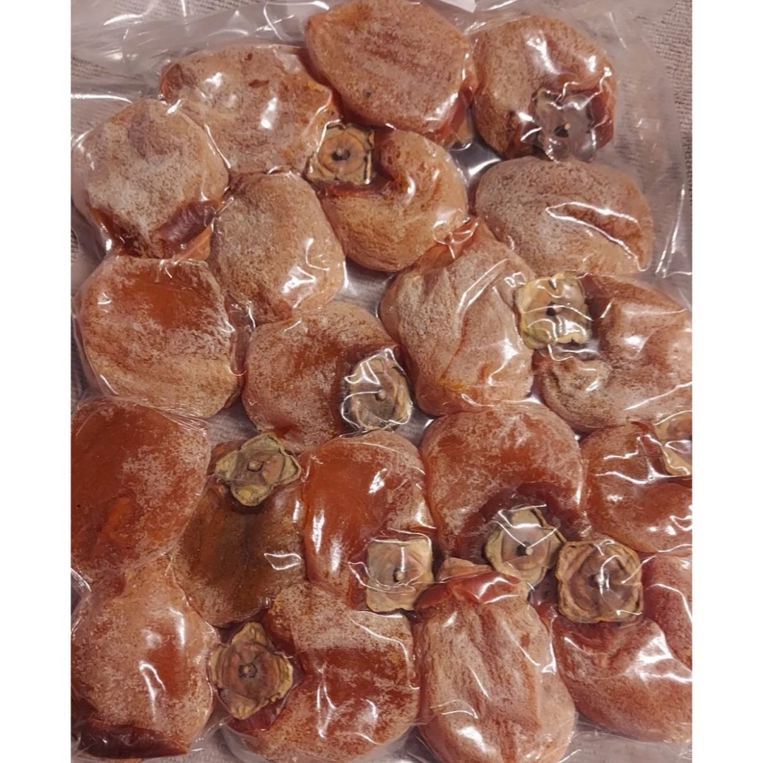 無農薬栽培 肉厚でとてもジューシ 訳あり 甘蜜干柿1kg×3パック 無農薬栽培 肉厚でとてもジューシ 訳あり 甘蜜干柿1kg×3パック