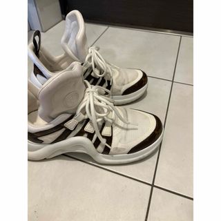 LOUIS VUITTON - ルイヴィトン LOUIS VUITTON スニーカーの通販 LOUIS VUITTON - ルイヴィトン LOUIS VUITTON スニーカーの通販