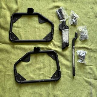 GIVI 汎用パニアステー SB-2000(装備/装具)