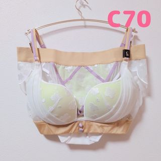 PEACH JOHN - *PJ*ピーチジョン*ハートブラの通販 by Lily PEACH JOHN - *PJ*ピーチジョン*ハートブラの通販 by Lily